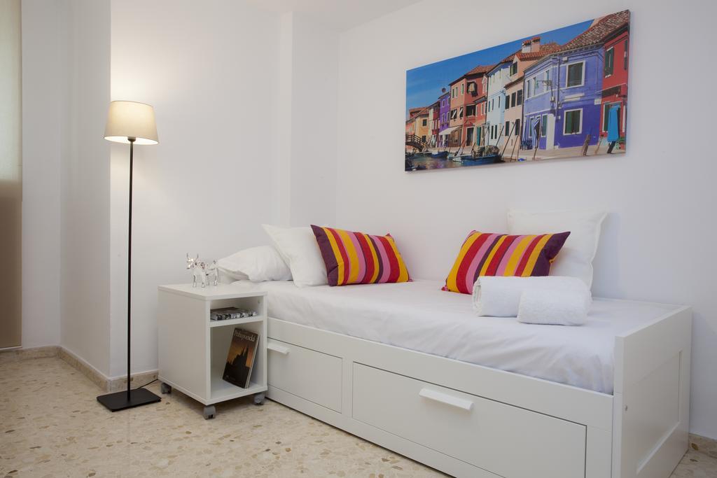 Singularstays Mercado Central Valence Chambre photo
